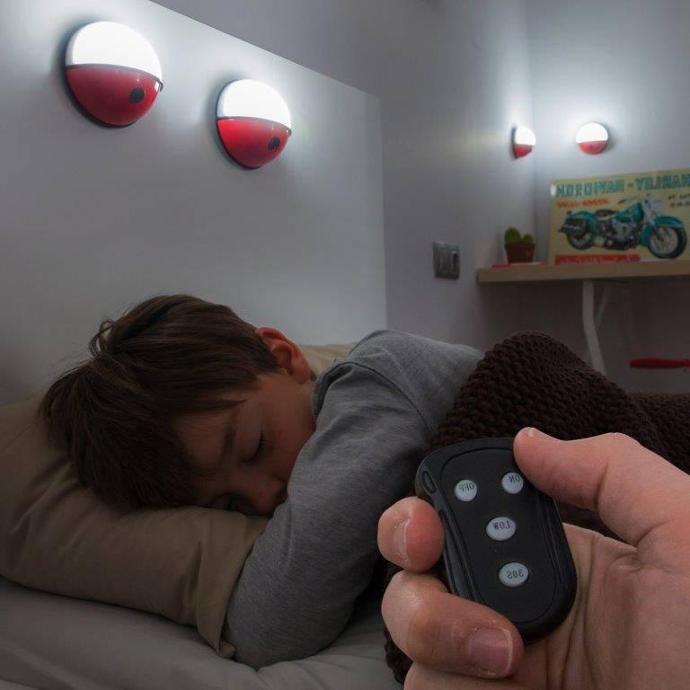 LED Lamper med Velcro og Fjernbetjening - 4 Stk. Sæt